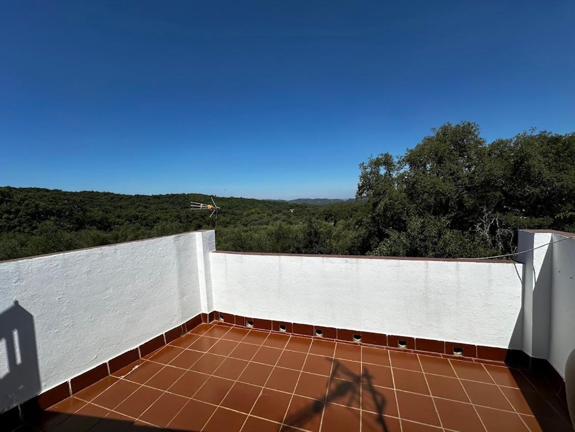 Espaciosa Y Elegante Casa Rural En Los Marines Exteriör bild