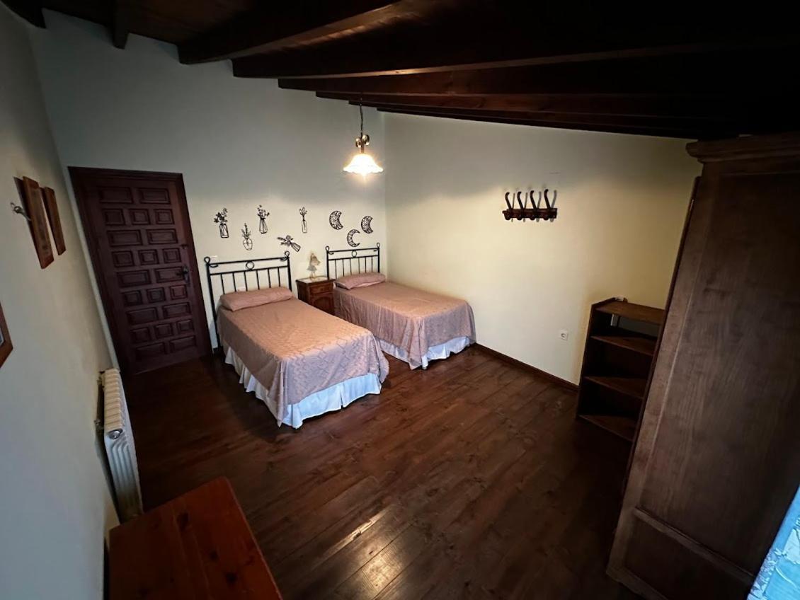 Espaciosa Y Elegante Casa Rural En Los Marines Exteriör bild